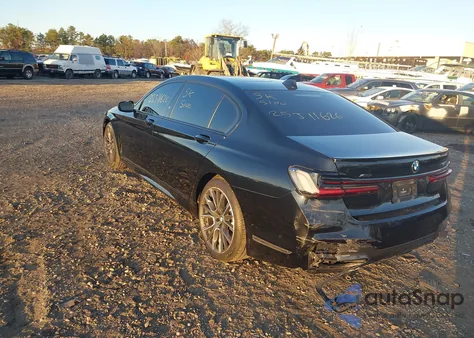 2020 BMW 750I xDrive z USA, uszkodzony, nr VIN WBA7U2C00LCD53500